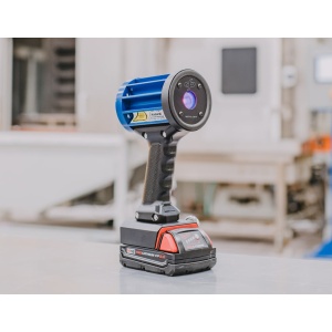 UV-3400, C4 Nomad-Go Battery Powered UV-A Inspection Lamp & White Light